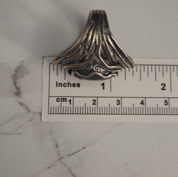 Or Paz Silver and Black Statement Ring - Picture 3 of 7
